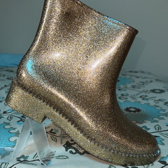 Melissa Women’s Drop Gold Glitter Boots - Picture 4 of 15